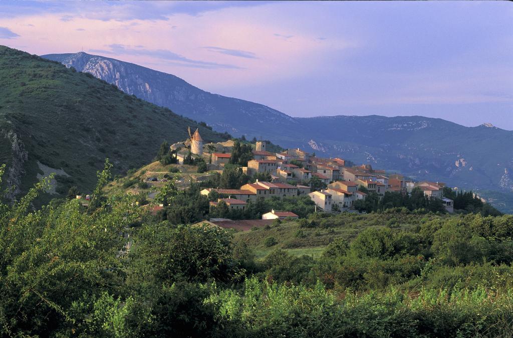 Les Santolines Ξενοδοχείο Cucugnan Εξωτερικό φωτογραφία